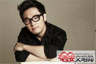 文薇背景,从平凡女孩到职场精英的蜕变之路