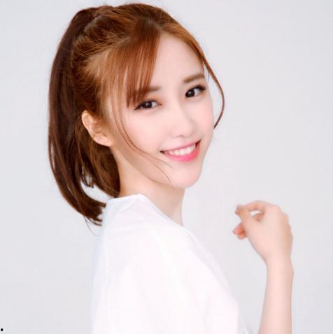 尹静个人资料,才华横溢的艺术家，人生轨迹与成就概览