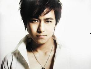 娱乐圈敬业的新明星,敬业精神闪耀星途